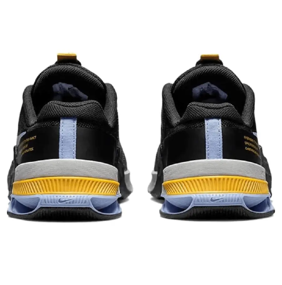 Alternative view of Giày Nike Metcon 8 'Black Light Thistle' DO9327-002