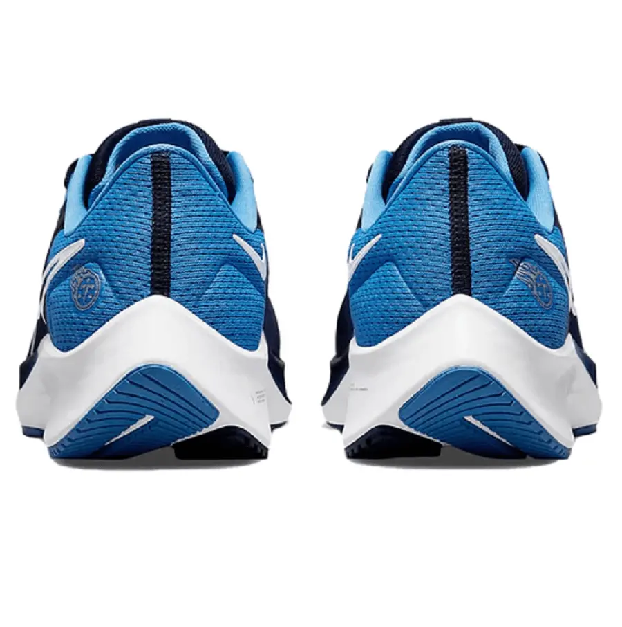 Alternative view of Giày Nike NFL x Air Zoom Pegasus 38 'Tennessee Titans' DJ0859-400