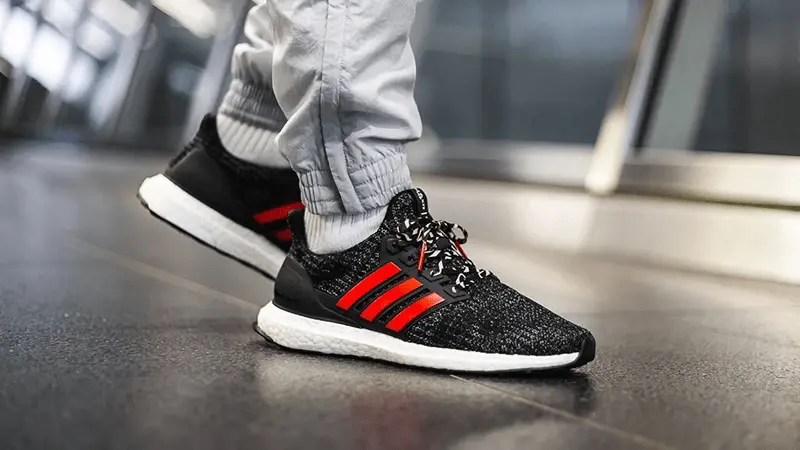 Giày Adidas Ren Zhe x UltraBoost 4.0 J 'Chinese New Year' F34718 - Ảnh 4