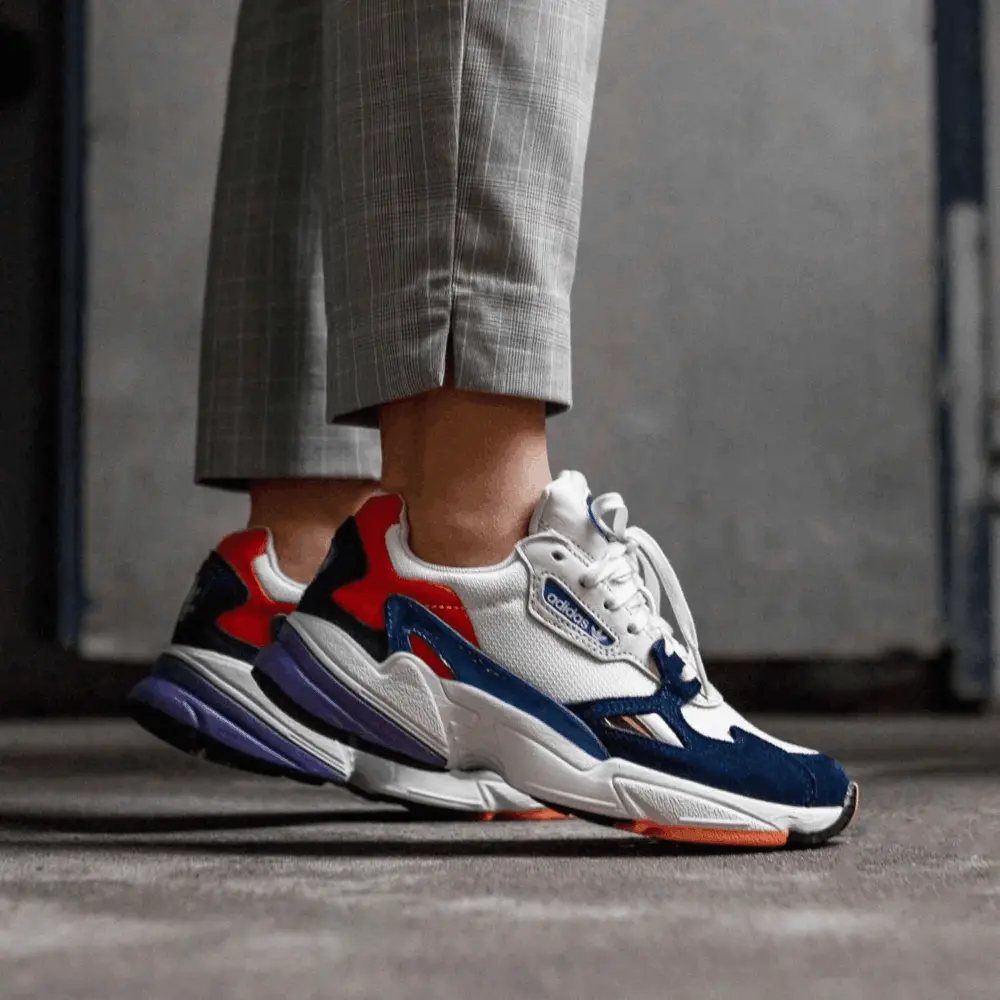 Giày Adidas Wmns Falcon 'White Grey' CG6214 - Ảnh 4