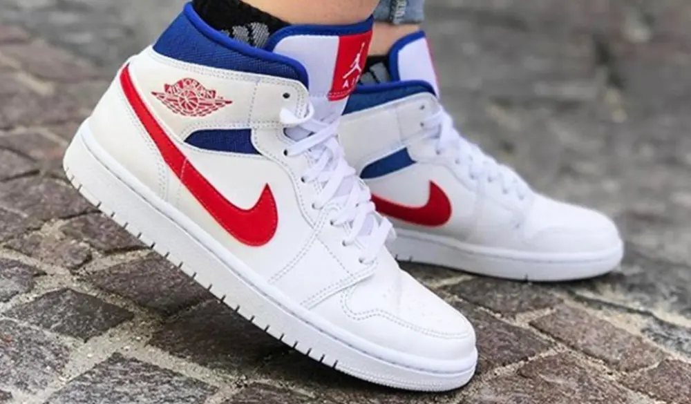 Giày Nike Air Jordan 1 Mid "White Red Royal" BQ6472-164 - Ảnh 6