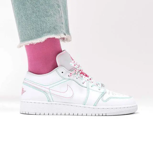 Giày Nike Air Jordan 1 Low GS 'Aurora Green' 554723-101 - Ảnh 4
