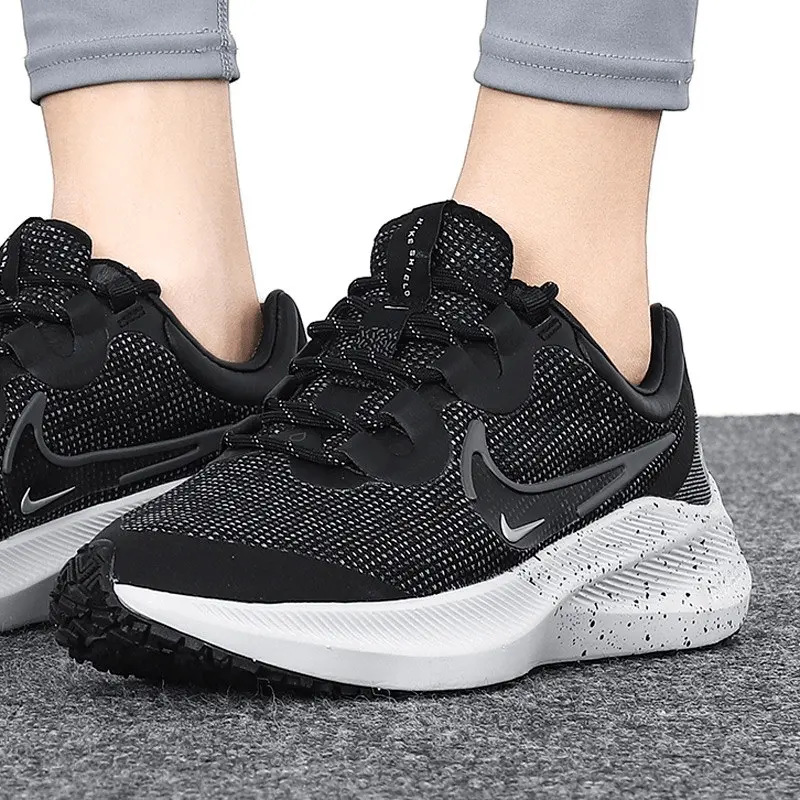 Giày Nike Wmns Zoom Winflo 8 Shield 'Black Iron Grey' DC3730-001 - Ảnh 7