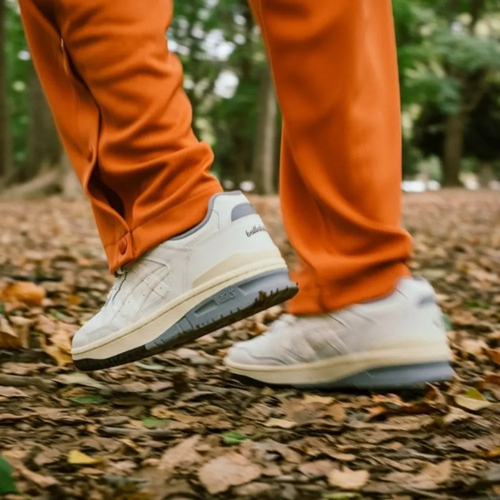 Alternative view of Giày Asics x Ballaholic EX89 'Cream' 1201A837-100