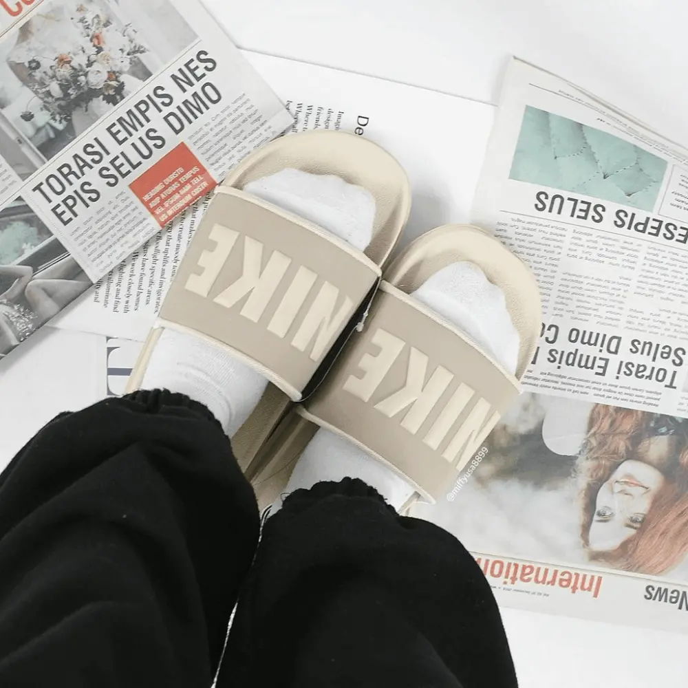 Alternative view of Dép Nike Offcourt Slide 'Light Brown' BQ4639-201