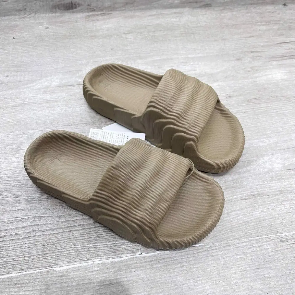 Dép Adidas Adilette 22 'Cardboard' HQ6466 - Ảnh 4