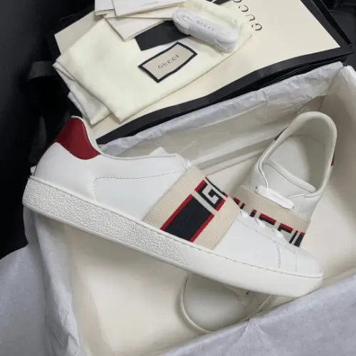 Giày Gucci Stripe Leather Sneaker 'White Red Black' 523469-0FIV0-9091 - Ảnh 3