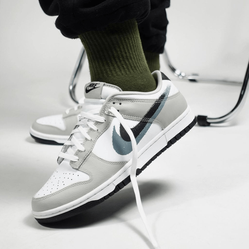 Giày Nike Dunk Low 'Stencil Swoosh' FD0661-100 - Ảnh 2