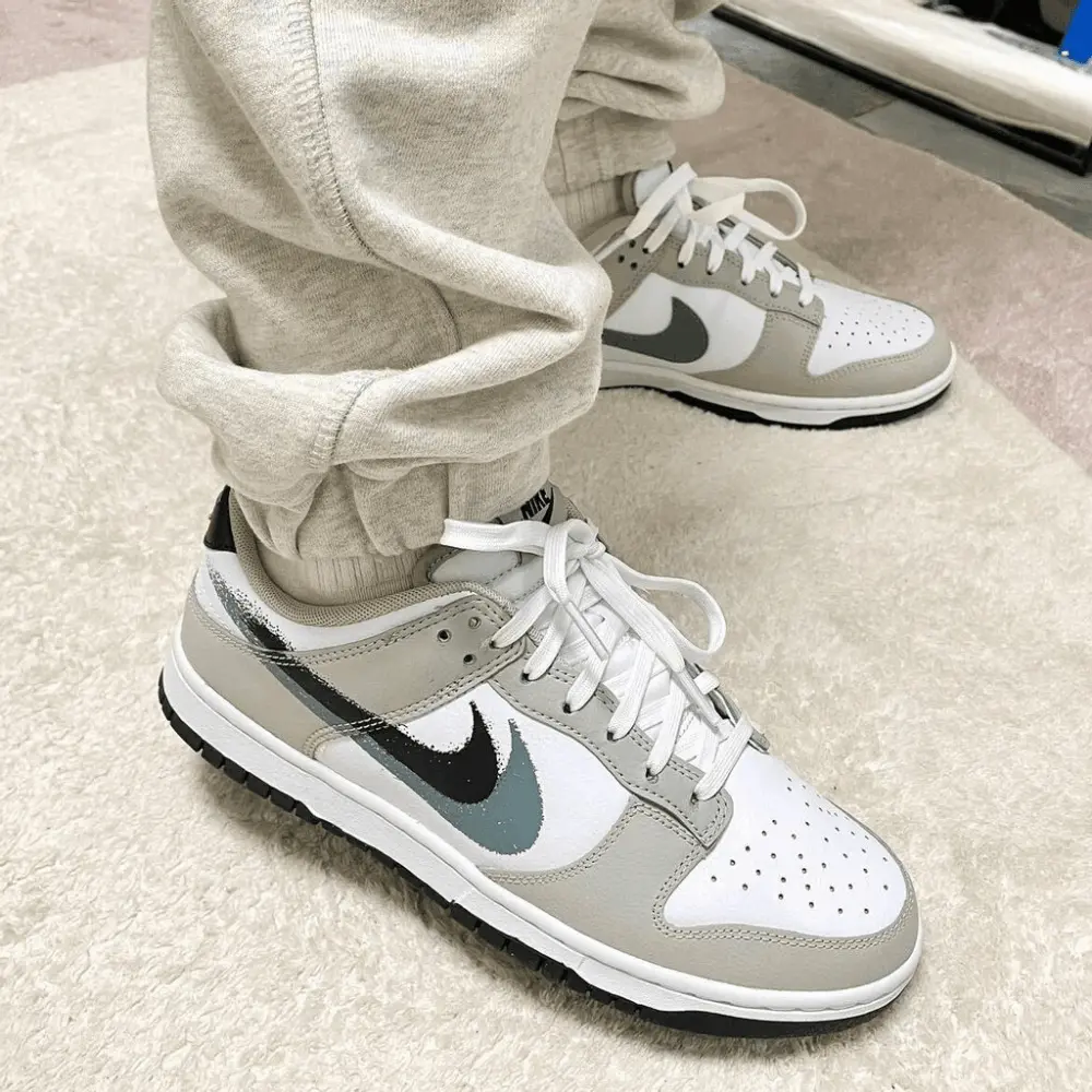 Giày Nike Dunk Low 'Stencil Swoosh' FD0661-100 - Ảnh 4