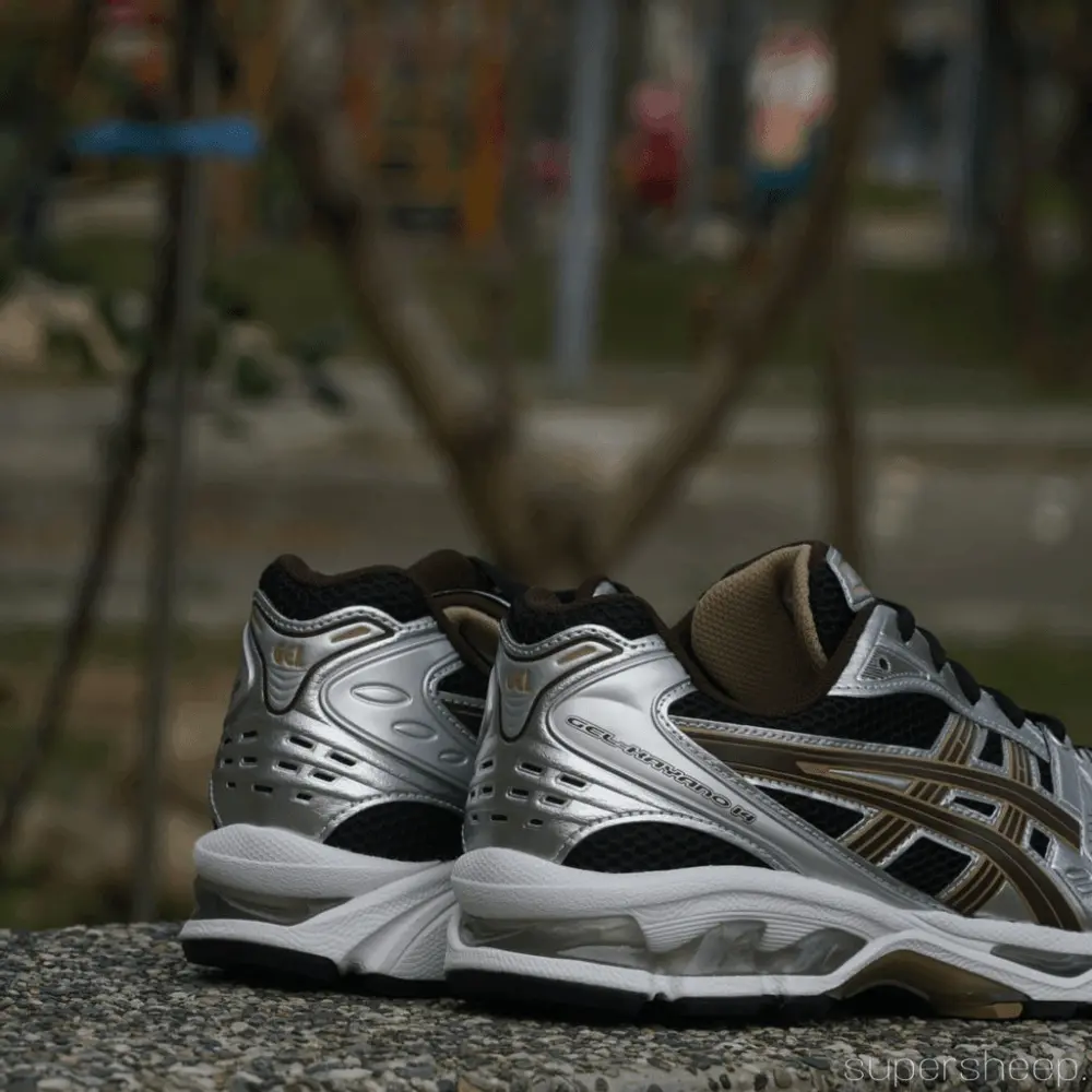 Alternative view of Giày Asics Gel-Kayano 14 'Black Coffee' 1201A019-004