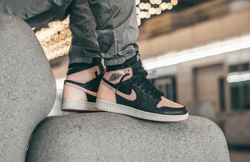 Giày Nike Air Jordan 1 Retro High OG 'Crimson Tint' 555088-081 - Ảnh 6