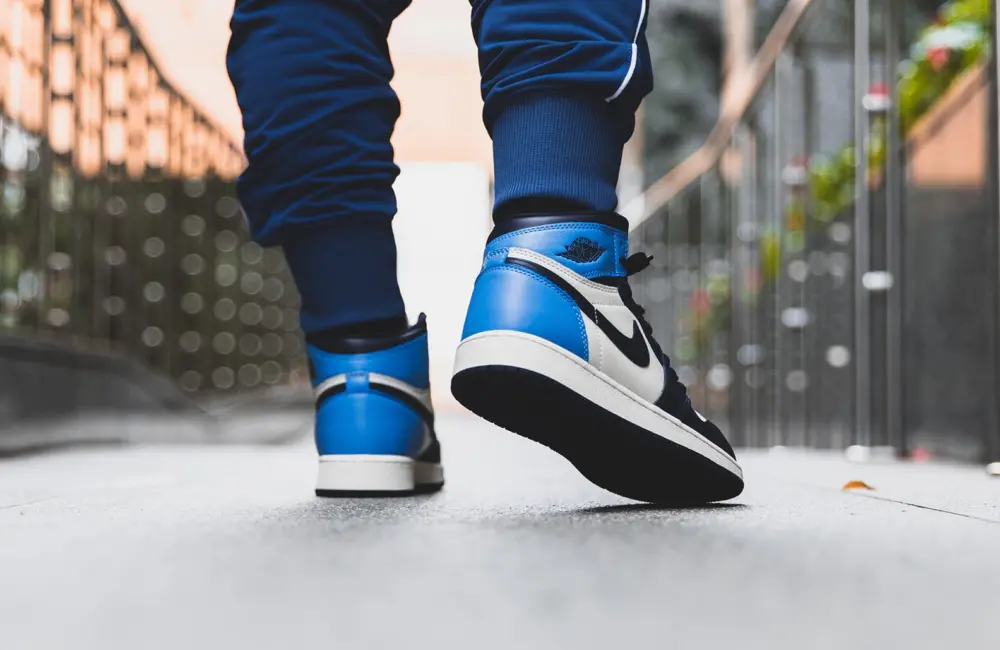 Giày Nike Air Jordan 1 Retro High OG 'Obsidian' 555088-140 - Ảnh 5