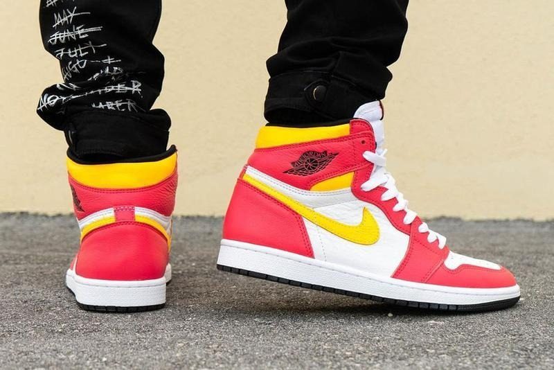 Giày Nike Air Jordan 1 Retro High OG 'Light Fusion Red' 555088-603 - Ảnh 5