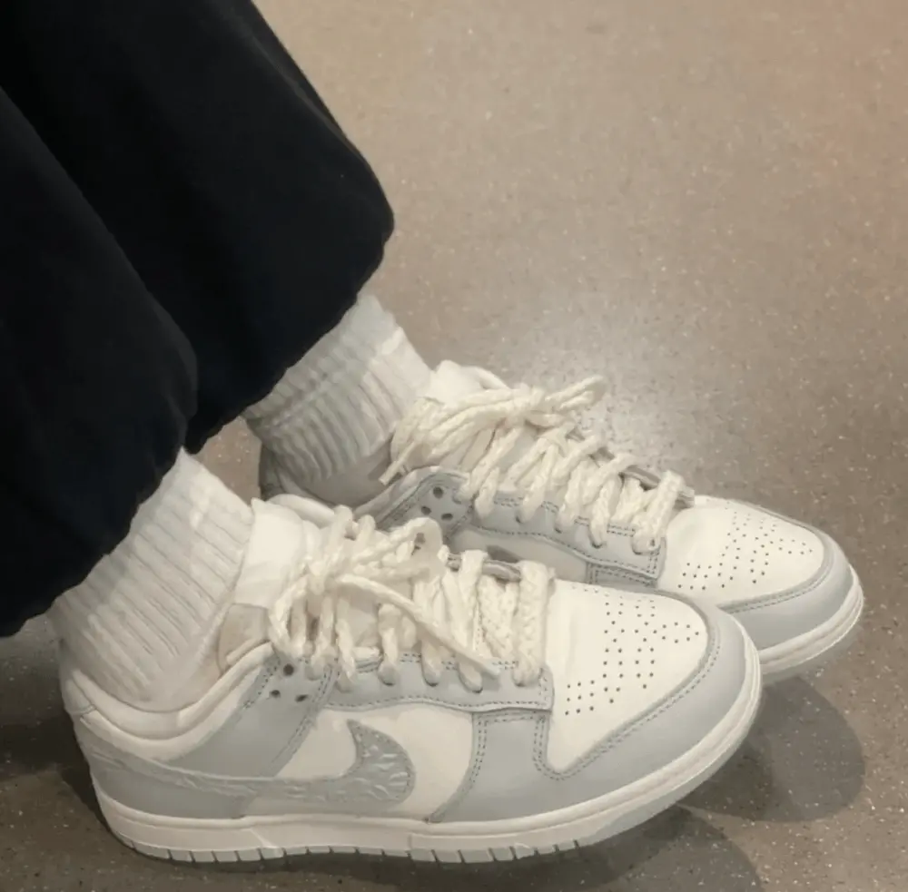 Giày Nike Dunk Low Needlework Sail Aura 'Grey' FJ4553-133 - Ảnh 4