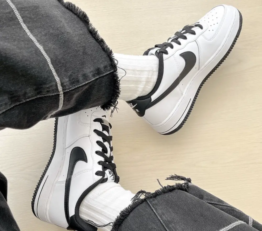 Alternative view of Giày Nike Air Force 1 Low 'White Black' DH7561-102