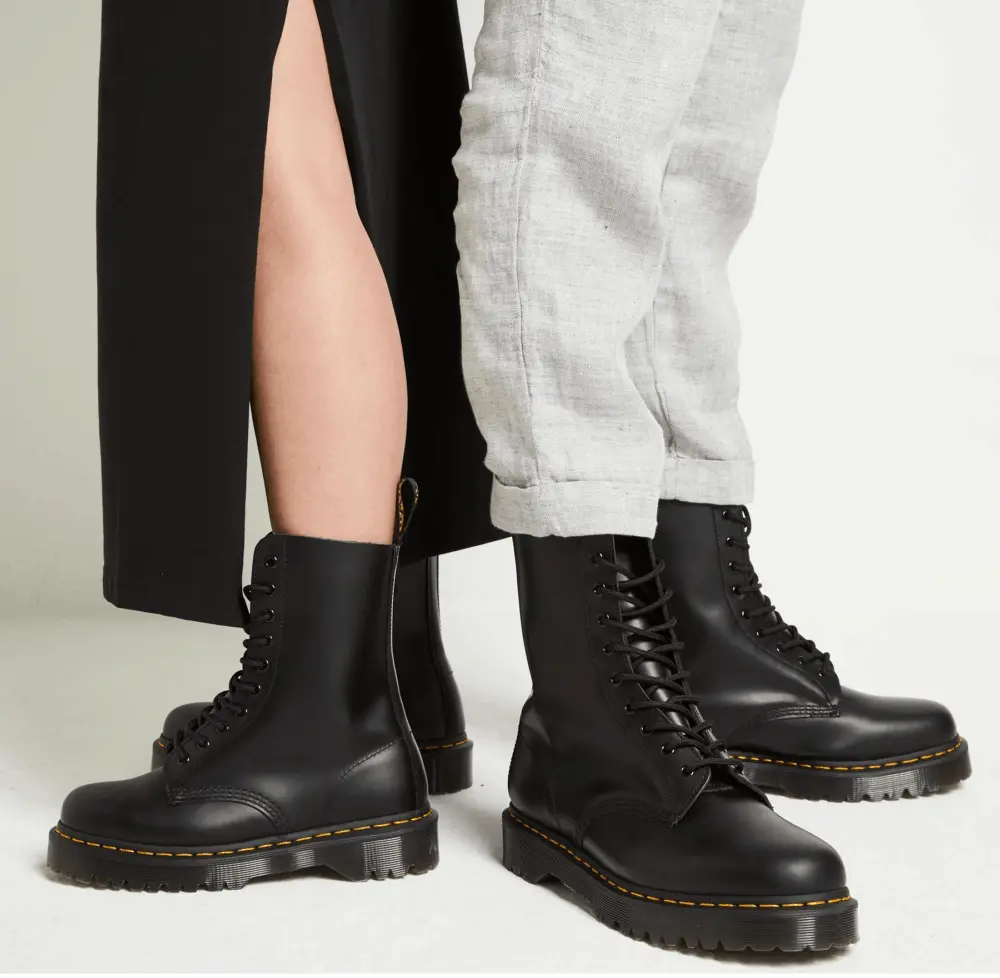 Giày Dr.Martens 101 Smooth Leather 'Black' 24255001 - Ảnh 4