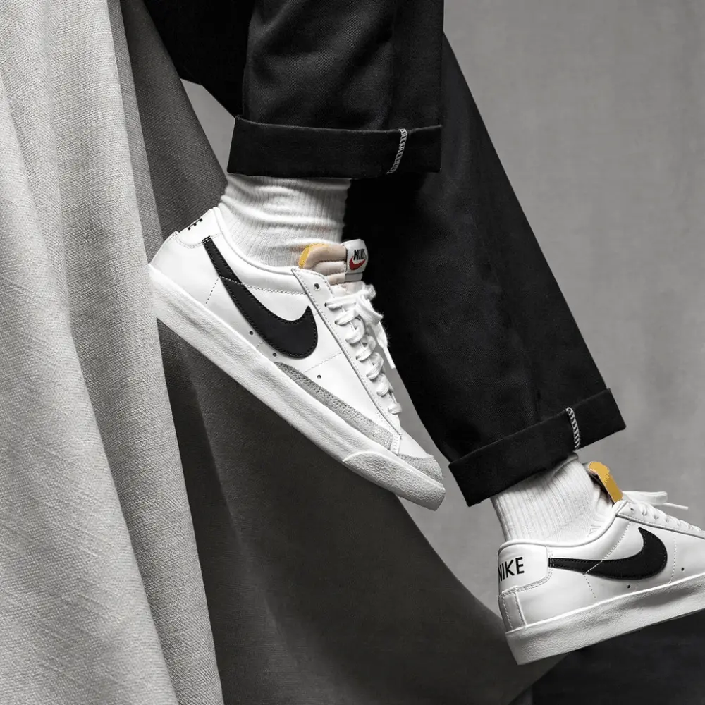 Alternative view of Giày Nike Blazer Low '77 Vintage 'White Black' DA6364-101