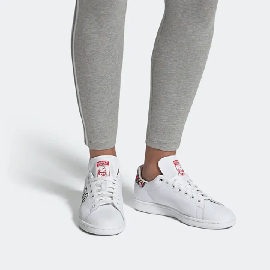 Alternative view of Giày Adidas Hattie Stewart x Stan Smith 'Eyes' CM8417