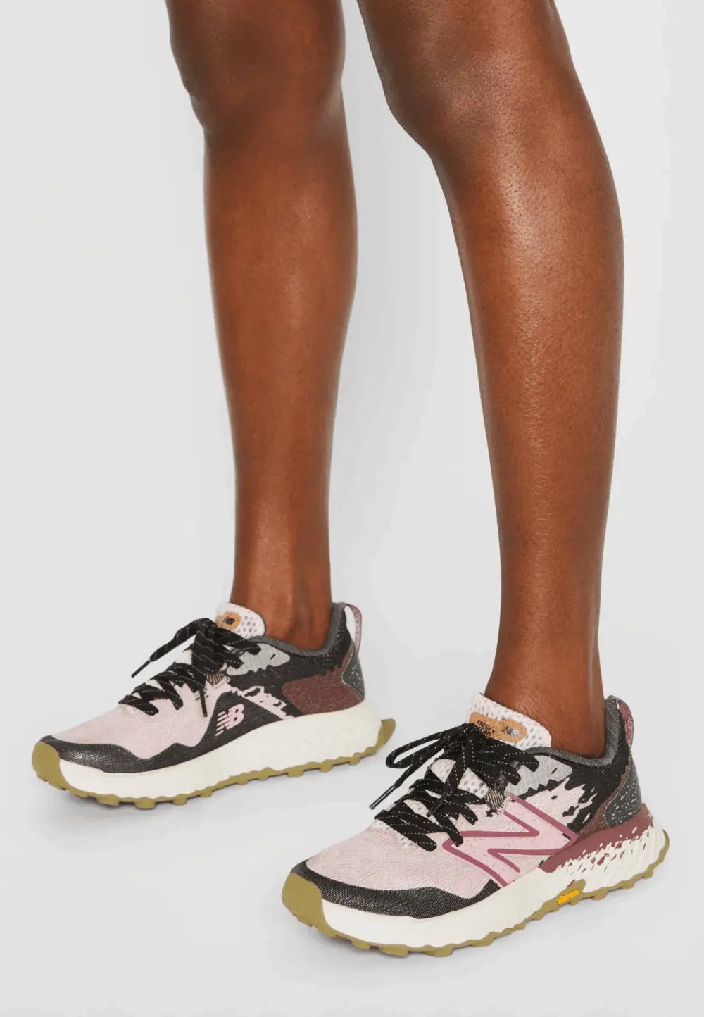Giày New Balance FF Hierro V7 D 'Black Pink' WTHIERO7 - Ảnh 3