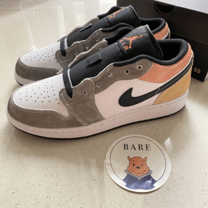 Alternative view of Giày Nike Air Jordan 1 Low SE GS 'Flight Club' DX4374-008