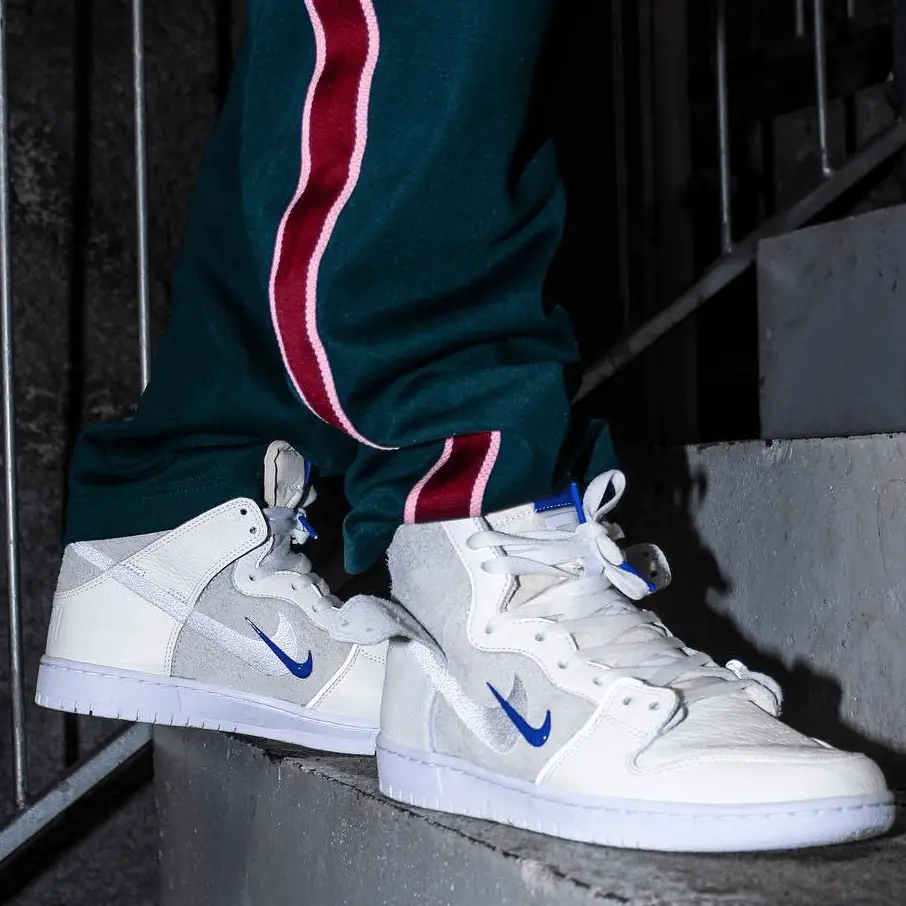 Alternative view of Giày Nike SB Dunk High 'Soulland FRI.day Part 02' AH9613-141