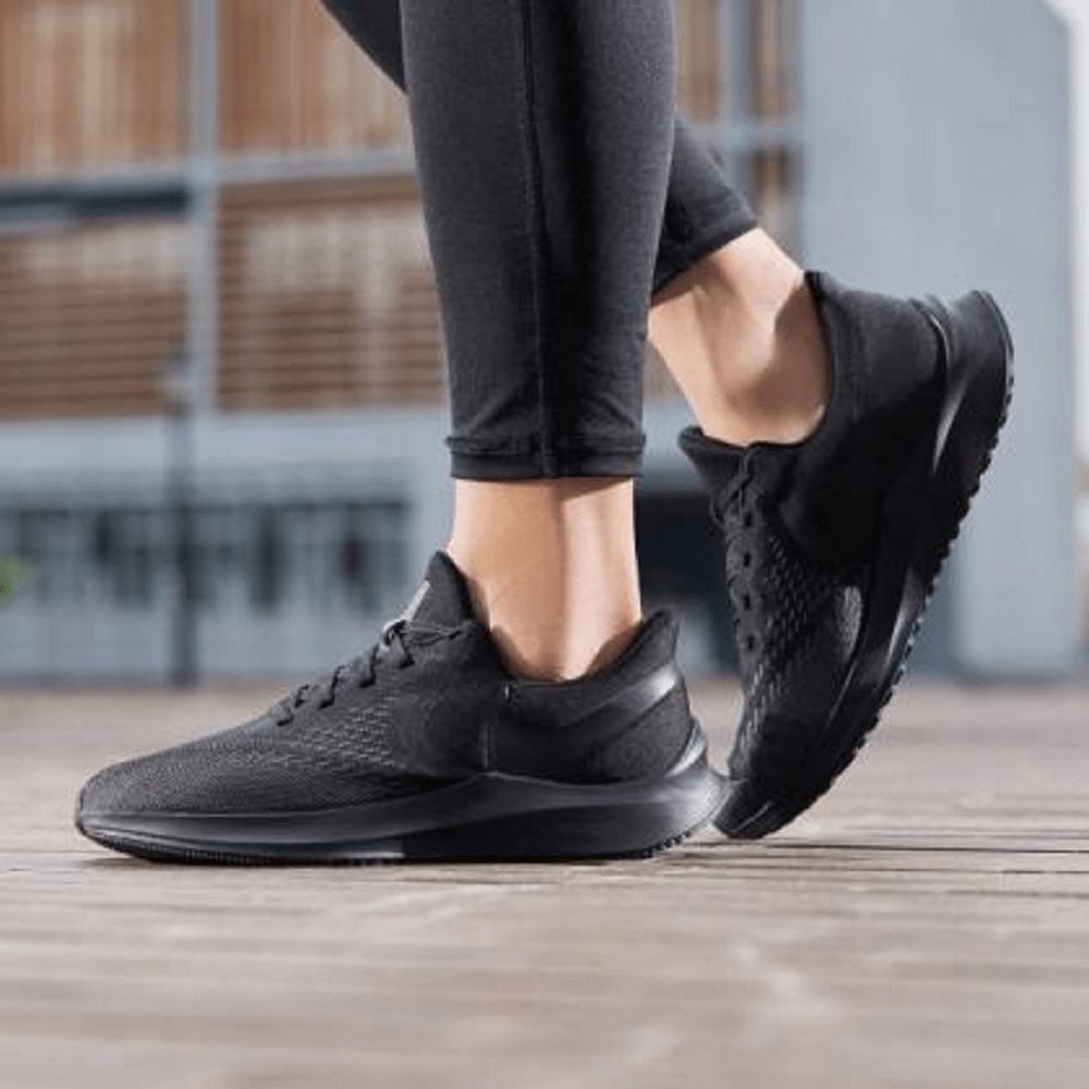 Giày Nike Air Zoom Winflo 6 'Triple Black' AQ7497-004 - Ảnh 3