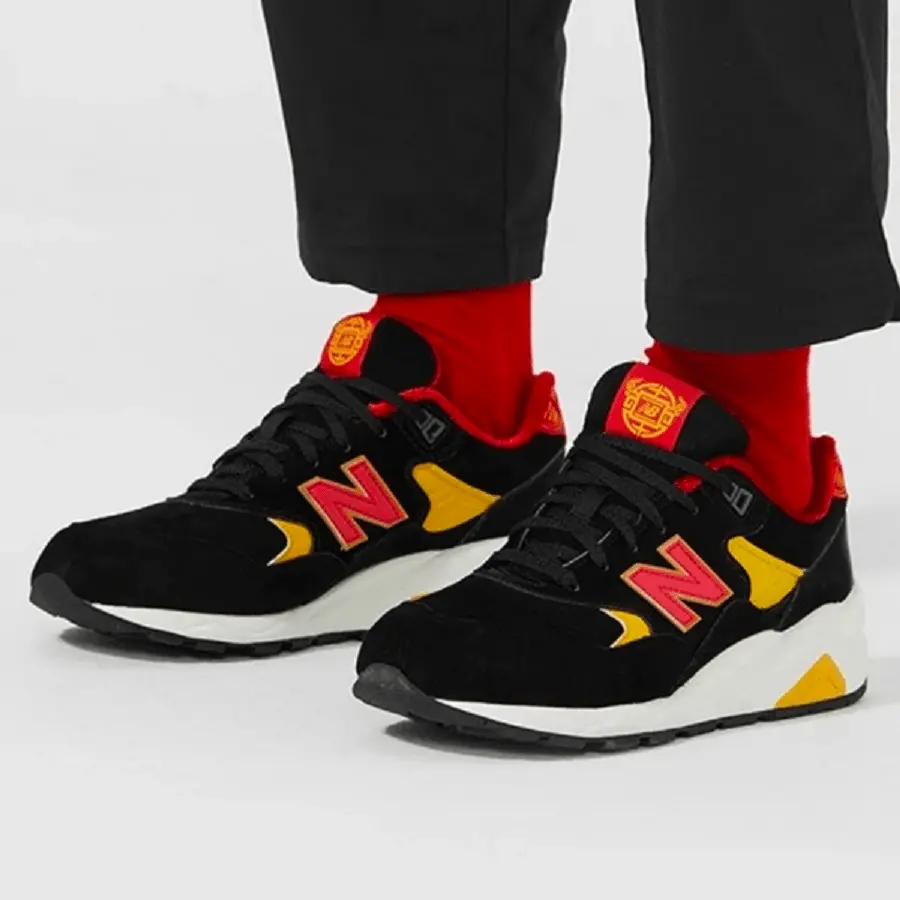 Giày New Balance CNY 580 D Marathon 'Black Red' CMT580XZ - Ảnh 4
