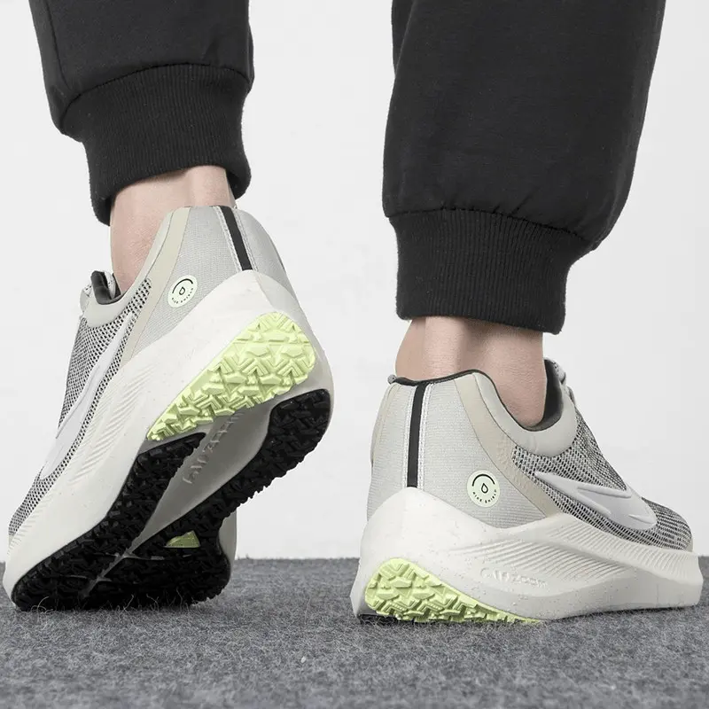 Giày Nike Zoom Winflo 8 Shield 'Light Bone' DR7849-011 - Ảnh 4