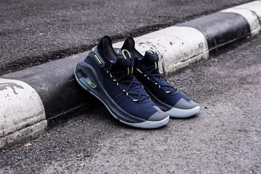 Alternative view of Giày Under Armour Curry 6 'International Boulevard' 3020612-402