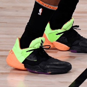 Alternative view of Giày Adidas Harden Vol 4. 'Two Tone' FV4713