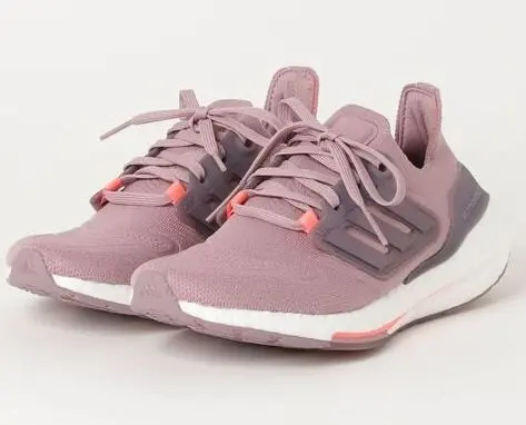 Alternative view of Giày Adidas Wmns UltraBoost 22 'Magic Mauve' GX5588
