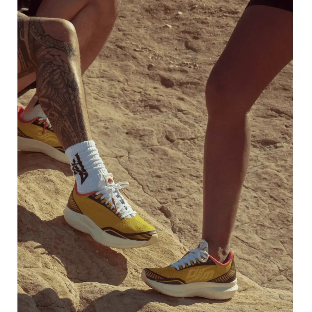 Giày Saucony x Diet Starts Monday Endorphin Pro 'Yellow' S70561-1 - Ảnh 4