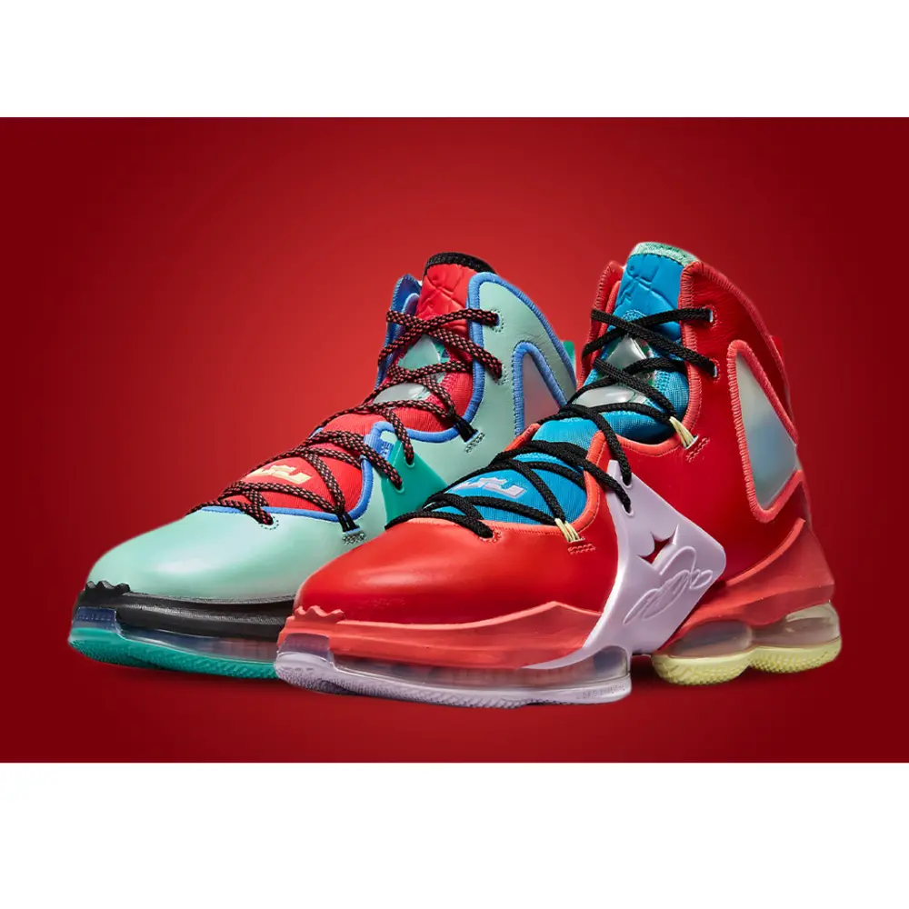 Alternative view of Giày Nike LeBron 19 'LeBronival' DQ7548-600