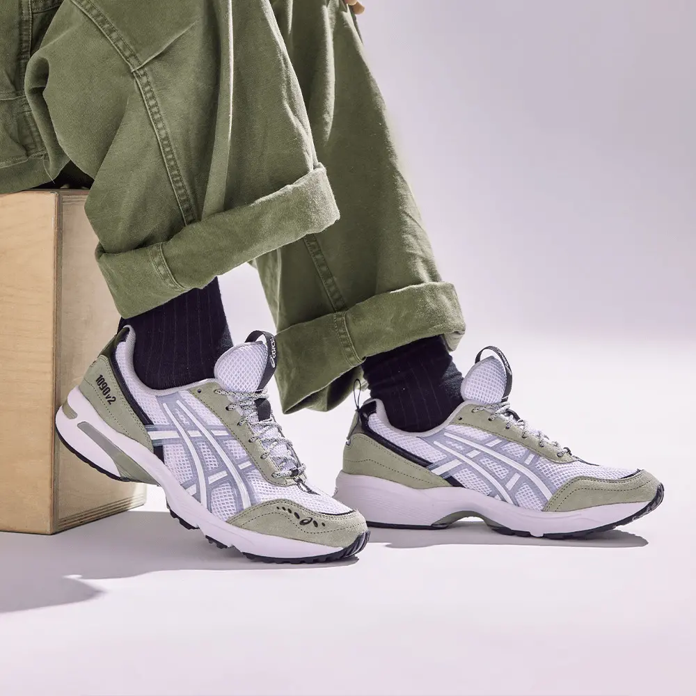 Alternative view of Giày Asics Gel-1090 V2 'White Mid Grey' 1203A224-104