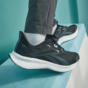 Alternative view of Giày Reebok Floatride Energy 5 ‘Black’ HP9269