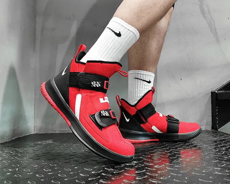 Giày Nike LeBron Soldier 13 SFG 'Red Black' AR4225-600 - Ảnh 5