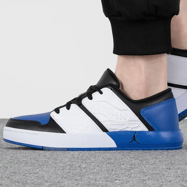 Alternative view of Giày Nike Air Jordan Nu Retro 1 'Sport Royal' DV5141-401