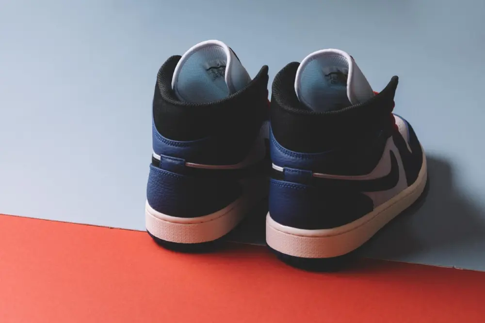 Giày Nike Air Jordan 1 Retro Mid SE 'Deep Royal Blue' 852542-400 - Ảnh 5