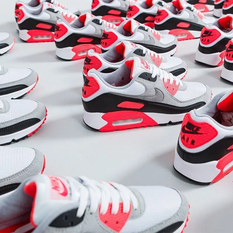 Alternative view of Giày Nike Air Max 90 'Infrared' 2020 CT1685-100