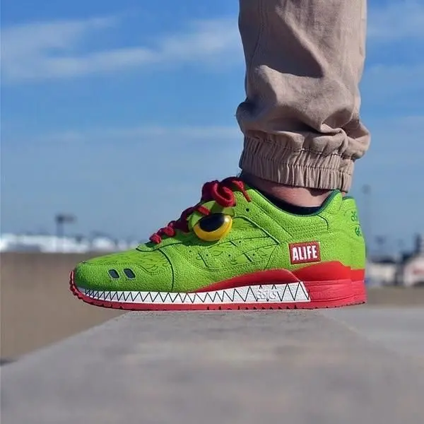 Alternative view of Giày Alife x Asics Gel Lyte 3 'Green Monster' HJ72F-85