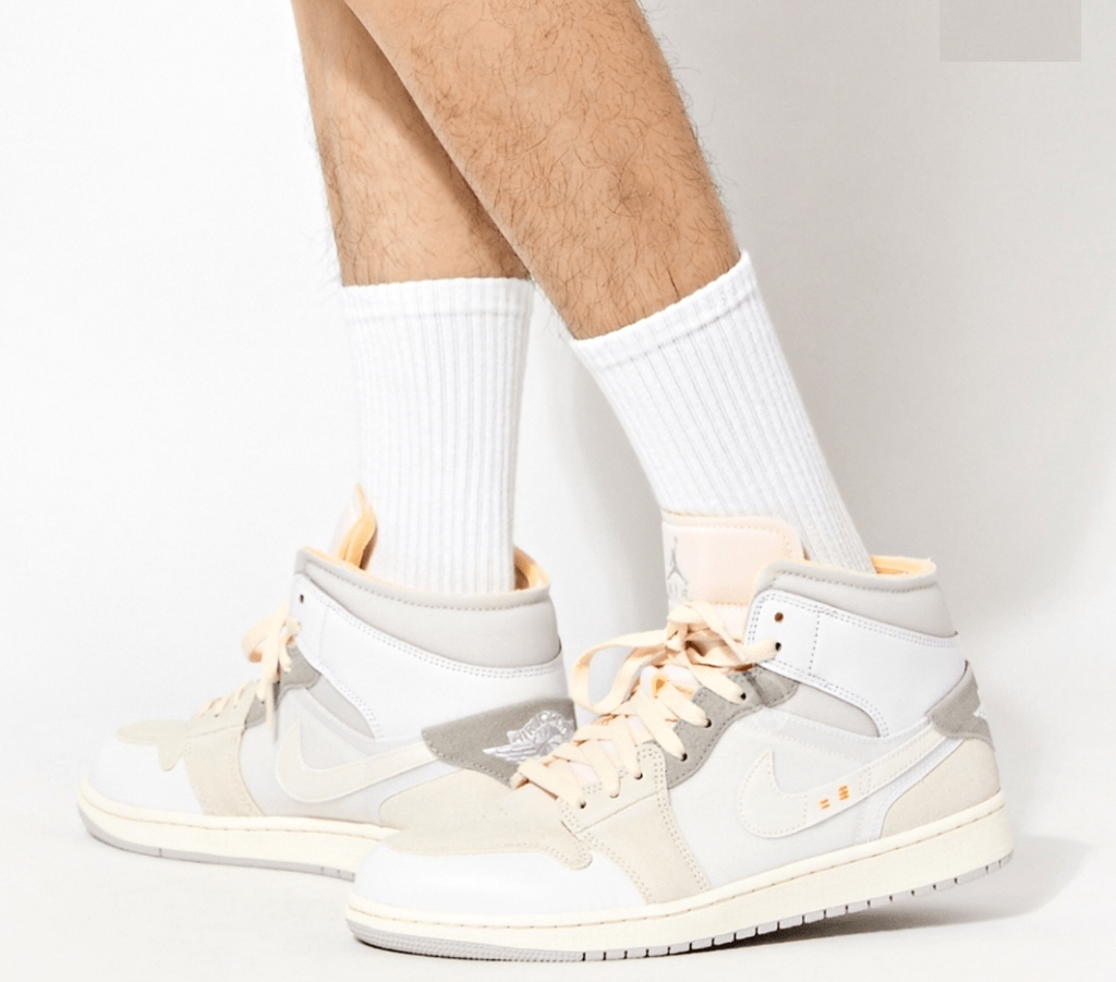 Giày Nike Air Jordan 1 Mid SE Craft 'Inside Out' DM9652-100 - Ảnh 5