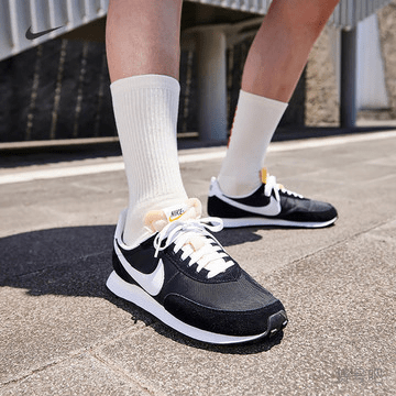 Giày Nike Waffle Trainer 2 GS 'Black White' DC6477-001 - Ảnh 4