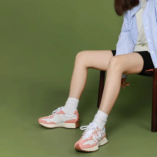 Alternative view of Giày New Balance 327 'Primary Pack White Paradise Pink' MS327PN