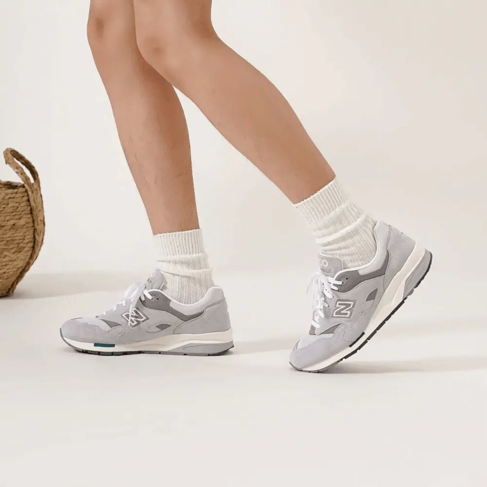 Giày New Balance 1600 Greige Pack 'Rain Cloud' CM1600RC - Ảnh 3