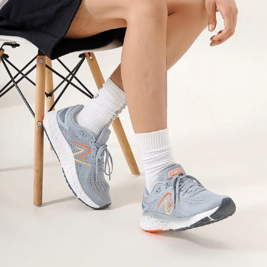 Alternative view of Giày New Balance Fresh Foam 'Gray White' MEVOZLG2