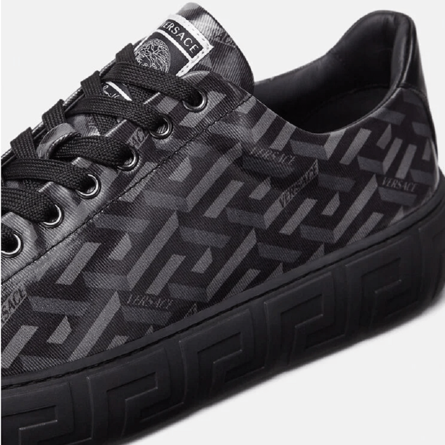 Giày Versace Greca La Greca Print Trainers Black Grey DSU8404-1A01726-5B05B - Ảnh 3