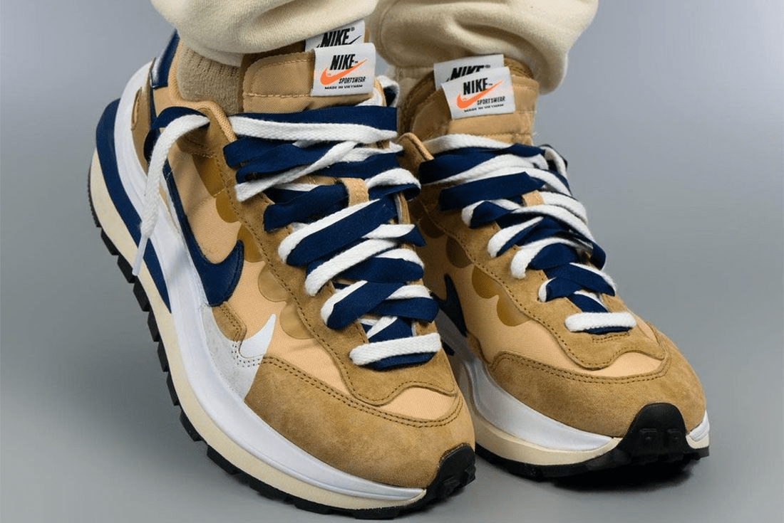 Giày Nike Sacai x VaporWaffle 'Sesame Blue Void' DD1875-200 - Ảnh 2