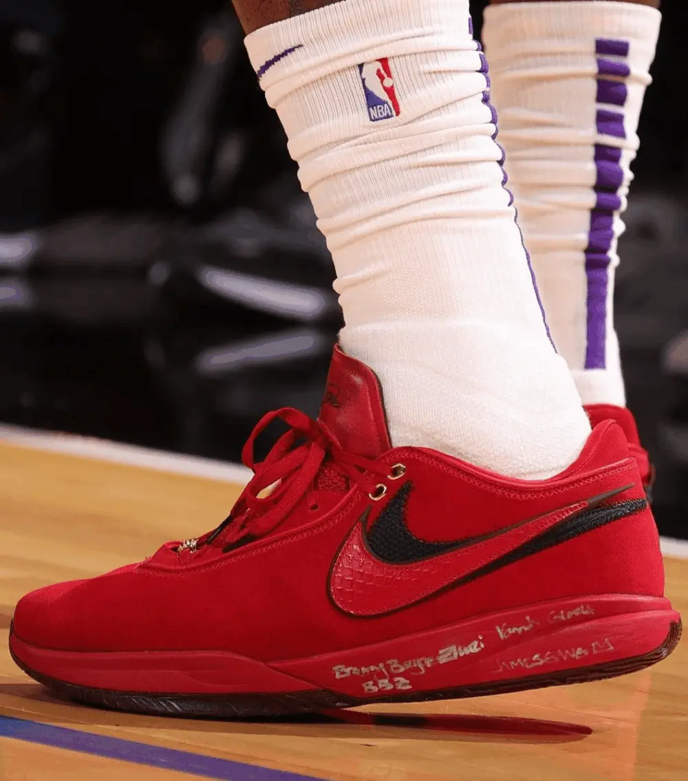 Giày Nike Lebron 20 'Liverpool' DV1190-600 - Ảnh 3