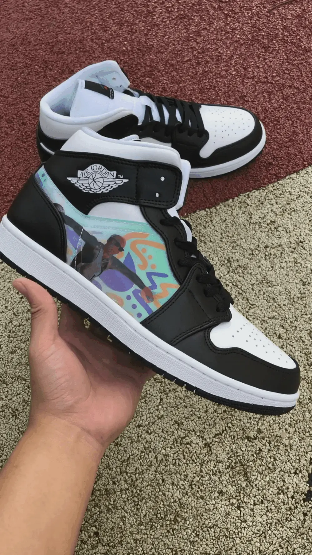 Giày Nike Air Jordan 1 Mid Wmns 'Hologram' DR9495-001 - Ảnh 5