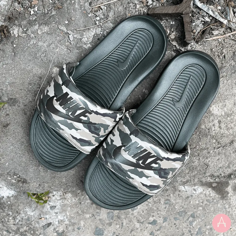 Alternative view of Giày Dép Nike Victori One Printed Slide 'Camo - Sequoia Sand' CN9678-300
